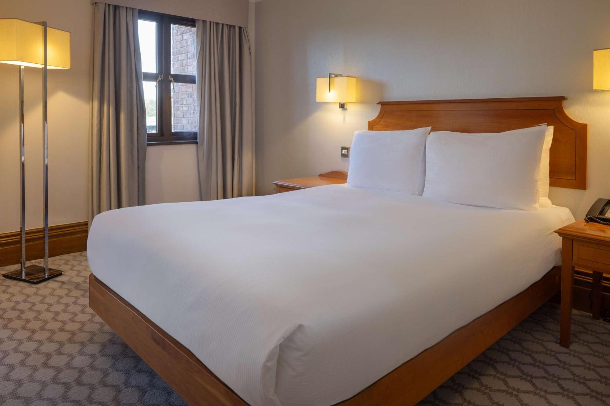 גלוסטר Hilton Puckrup Hall Hotel & Golf Club, Tewkesbury מראה חיצוני תמונה