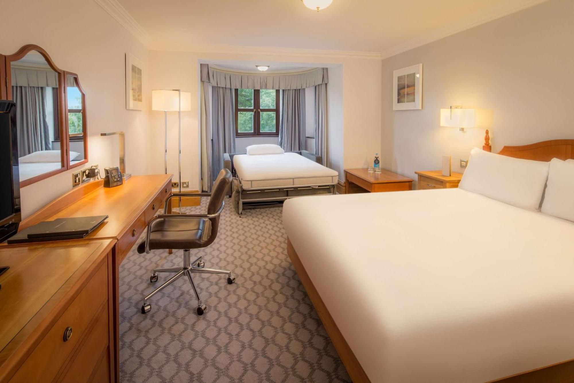 גלוסטר Hilton Puckrup Hall Hotel & Golf Club, Tewkesbury מראה חיצוני תמונה